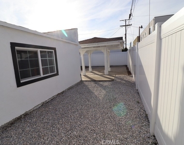 1917 W 74th - Photo Thumbnail 62