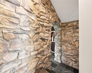 5182 Garrett Court - Photo Thumbnail 13