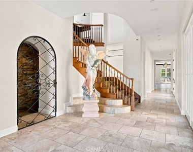 5182 Garrett Court - Photo Thumbnail 9