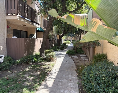 17900 Sherman - Photo Thumbnail 9