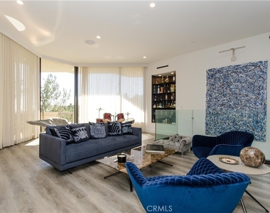 510 Leslie - Photo Thumbnail 36