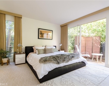 510 Leslie - Photo Thumbnail 12