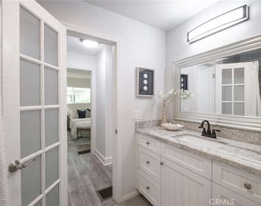 1720 Ardmore Avenue - Photo Thumbnail 9