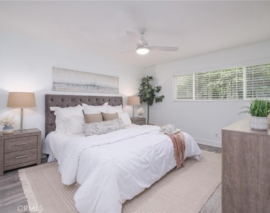 1720 Ardmore Avenue - Photo Thumbnail 4