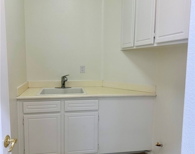 430 Mackena Place - Photo Thumbnail 32