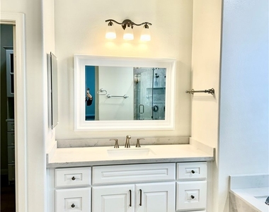 430 Mackena Place - Photo Thumbnail 23