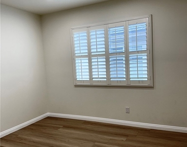 430 Mackena Place - Photo Thumbnail 29