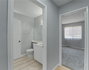 1682 Sycamore - Photo Thumbnail 11