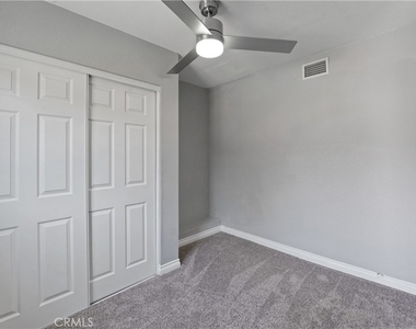 1682 Sycamore - Photo Thumbnail 10