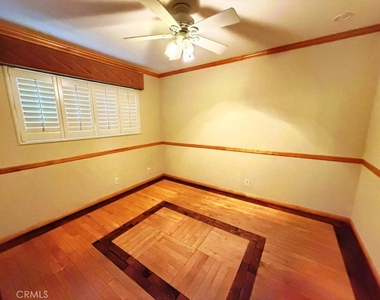 308 Somerset - Photo Thumbnail 15