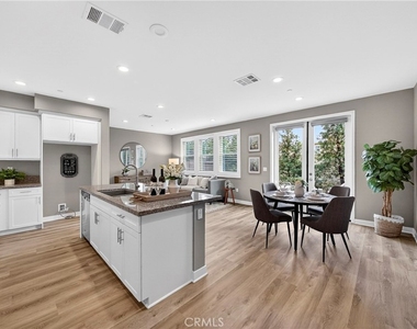 5372 Harvard Way - Photo Thumbnail 2