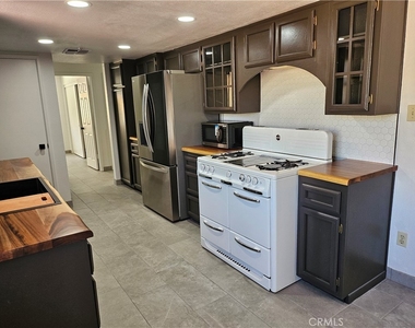 9041 Puesta Del Sol - Photo Thumbnail 1