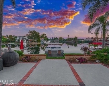 22752 Bayshore Lane - Photo Thumbnail 9