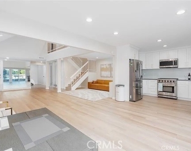 22752 Bayshore Lane - Photo Thumbnail 3
