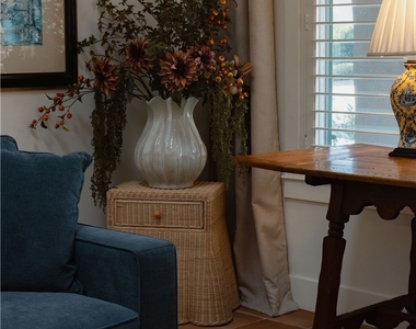 1096 Tulare - Photo Thumbnail 4