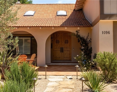 1096 Tulare - Photo Thumbnail 2