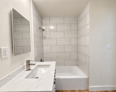 3518 W Orange Avenue - Photo Thumbnail 12