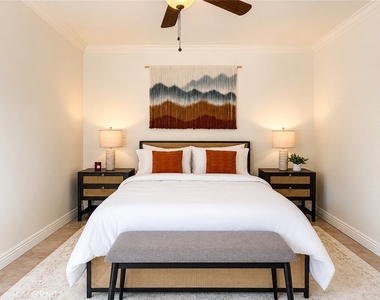 4924 Verde - Photo Thumbnail 11