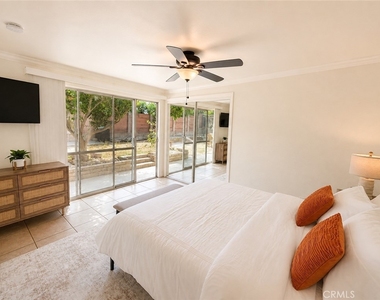 4924 Verde - Photo Thumbnail 13