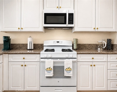 4924 Verde - Photo Thumbnail 26