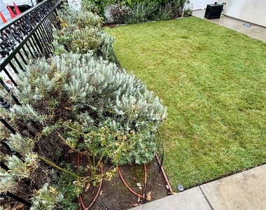 613 Poppy Avenue - Photo Thumbnail 2