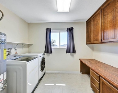 15436 Las Manzanitas Road - Photo Thumbnail 30