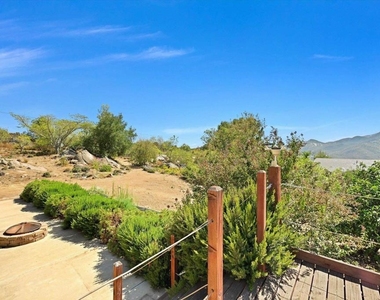 15436 Las Manzanitas Road - Photo Thumbnail 46