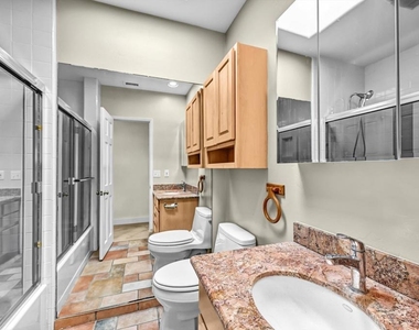 325 13th Street - Photo Thumbnail 21