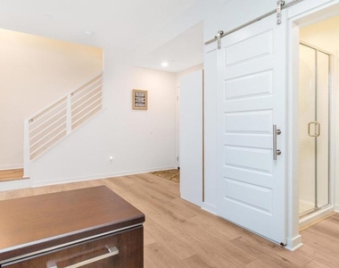 6108 Colt Place - Photo Thumbnail 19