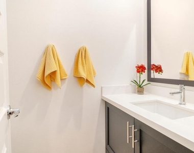 6108 Colt Place - Photo Thumbnail 20