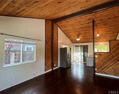 19783 Oak Flat - Photo Thumbnail 2