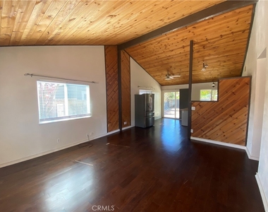 19783 Oak Flat - Photo Thumbnail 11