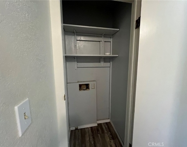 19783 Oak Flat - Photo Thumbnail 5