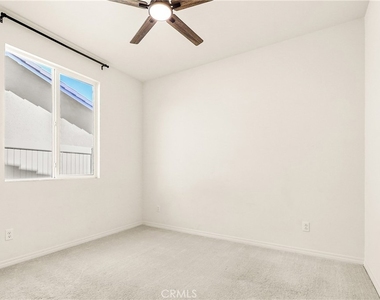 29752 Wolf Glen Court - Photo Thumbnail 8