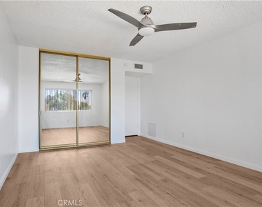 647 Orange Grove - Photo Thumbnail 15
