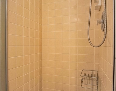 647 Orange Grove - Photo Thumbnail 13