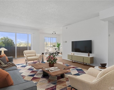 647 Orange Grove - Photo Thumbnail 21