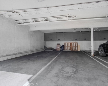 647 Orange Grove - Photo Thumbnail 20