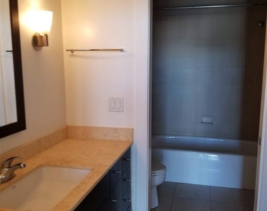 585 9th St - Photo Thumbnail 24