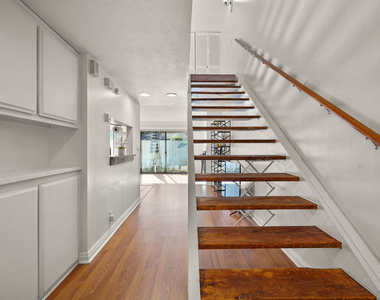 1185 Mohave Drive - Photo Thumbnail 4