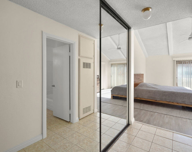 1185 Mohave Drive - Photo Thumbnail 26