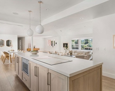 4405 Estrondo Drive - Photo Thumbnail 7