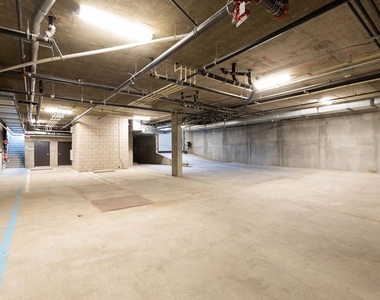 843 Wilcox Avenue - Photo Thumbnail 16