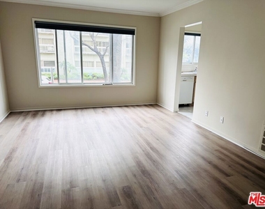 757 Ocean Avenue - Photo Thumbnail 16