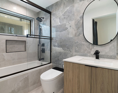 1236 N Fairfax Avenue - Photo Thumbnail 22