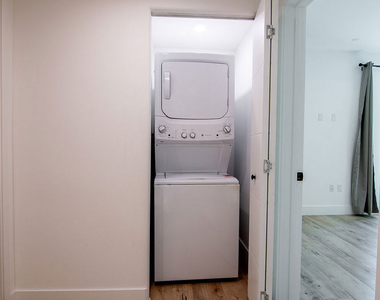 1236 N Fairfax Avenue - Photo Thumbnail 30