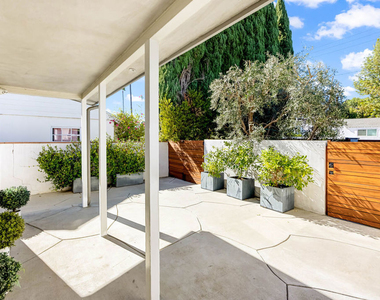 14516 Otsego Street - Photo Thumbnail 6
