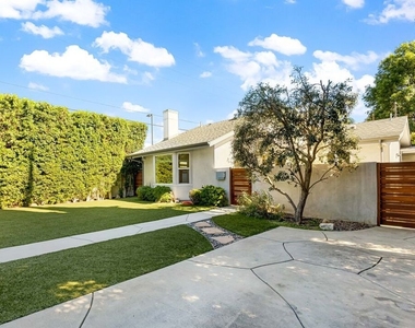 14516 Otsego Street - Photo Thumbnail 2