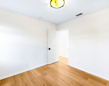 14516 Otsego Street - Photo Thumbnail 43