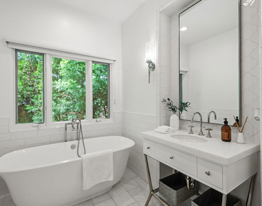 9928 Toluca Lake Avenue - Photo Thumbnail 23